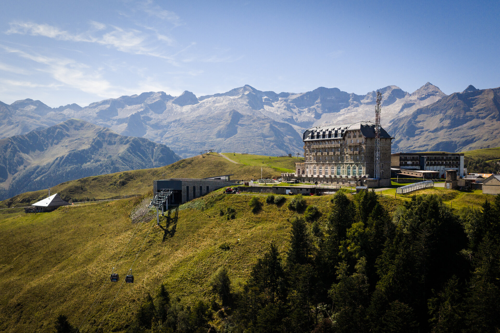 Luchon-Superbagnères en été — Via Pirineo